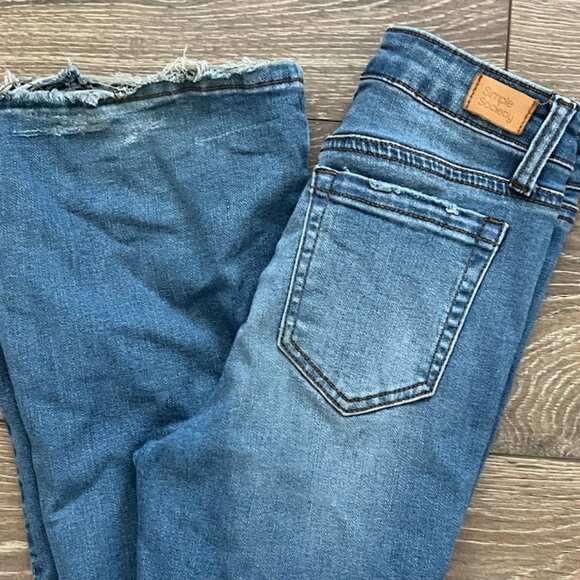 Simple Society Medium Wash High Rise Classic 5 Pocket Flare Jeans Size 00/23 - Picture 1 of 10